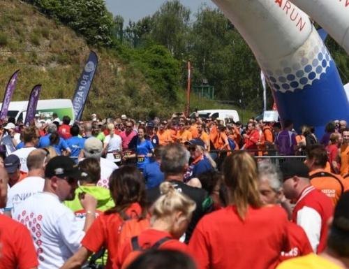 De Trog sponsort de Rode Lopers in de Roparun